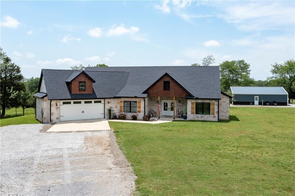 Property Photo:  387 Robin Road  AR 72734 