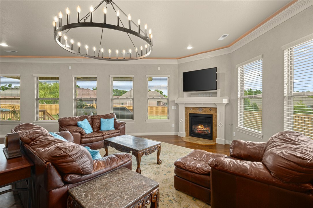 Property Photo: 3504 NW Edgewood Avenue AR 72712
