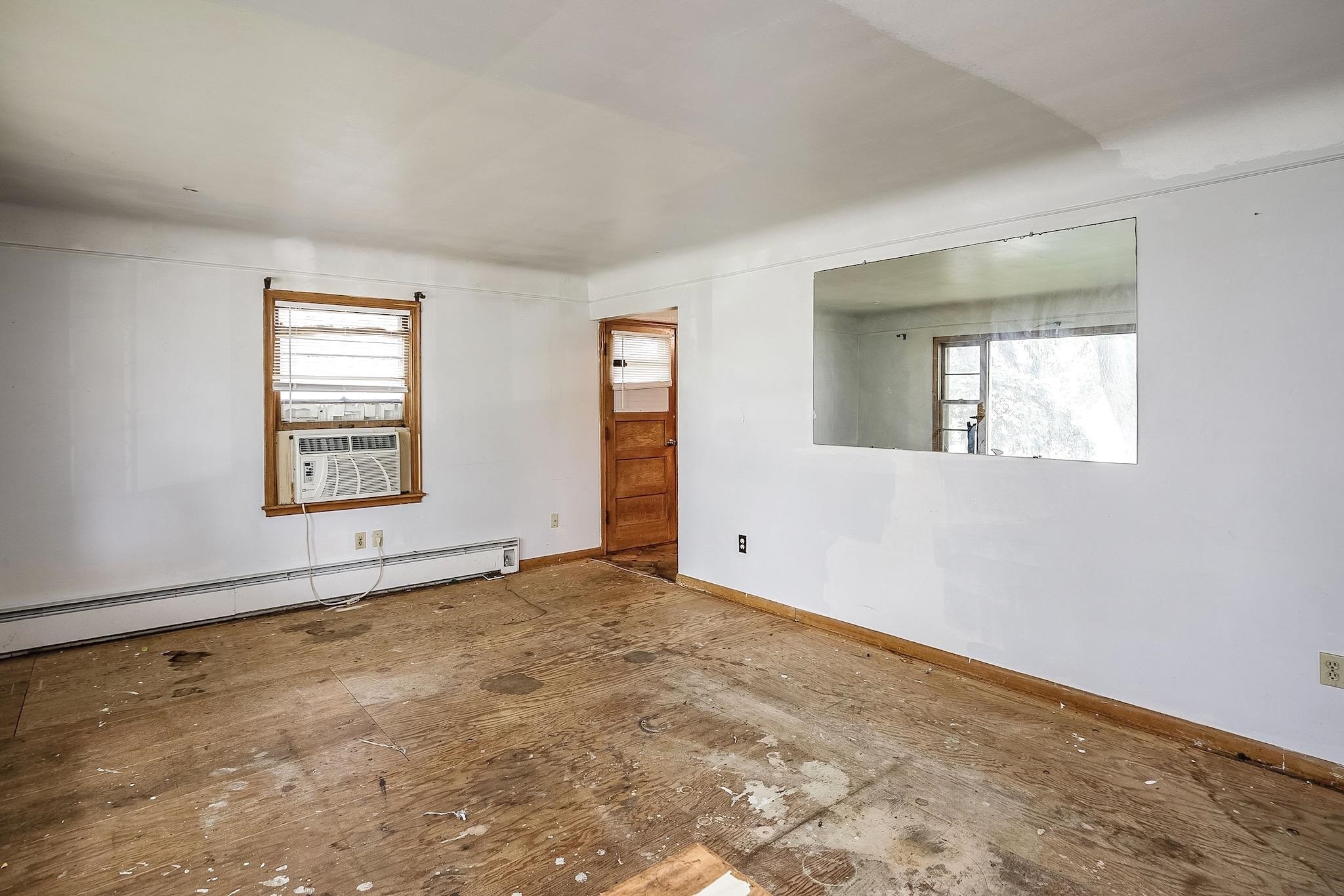 Property Photo: 5626 Fowler Avenue NE 68104
