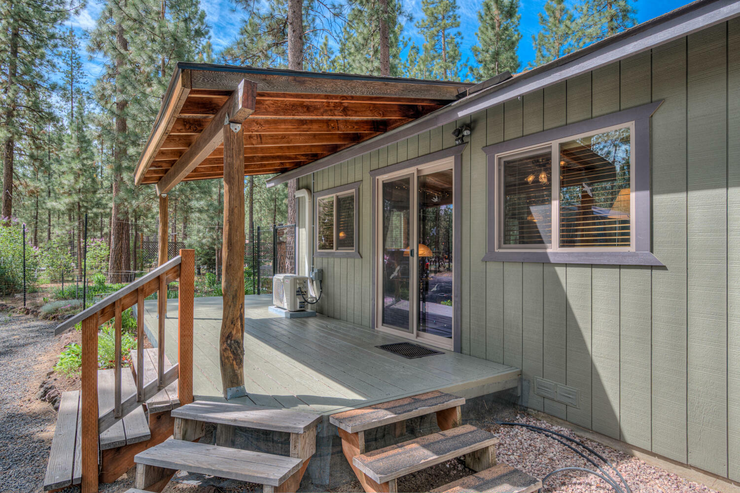 Property Photo: 15357 Ponderosa Loop OR 97739