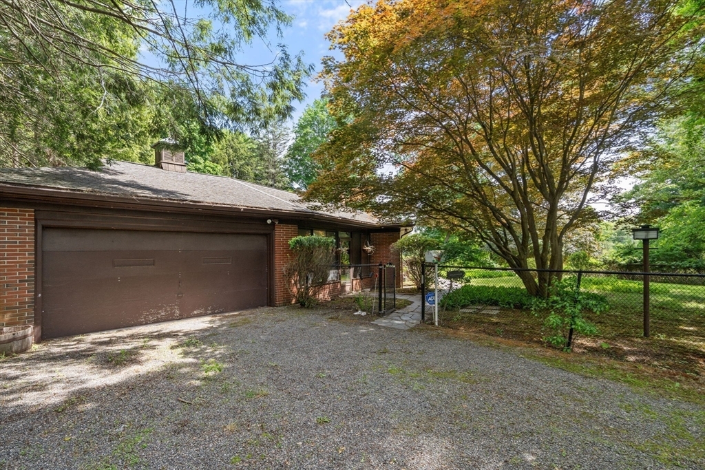 Property Photo: 260 Landham Rd MA 01776
