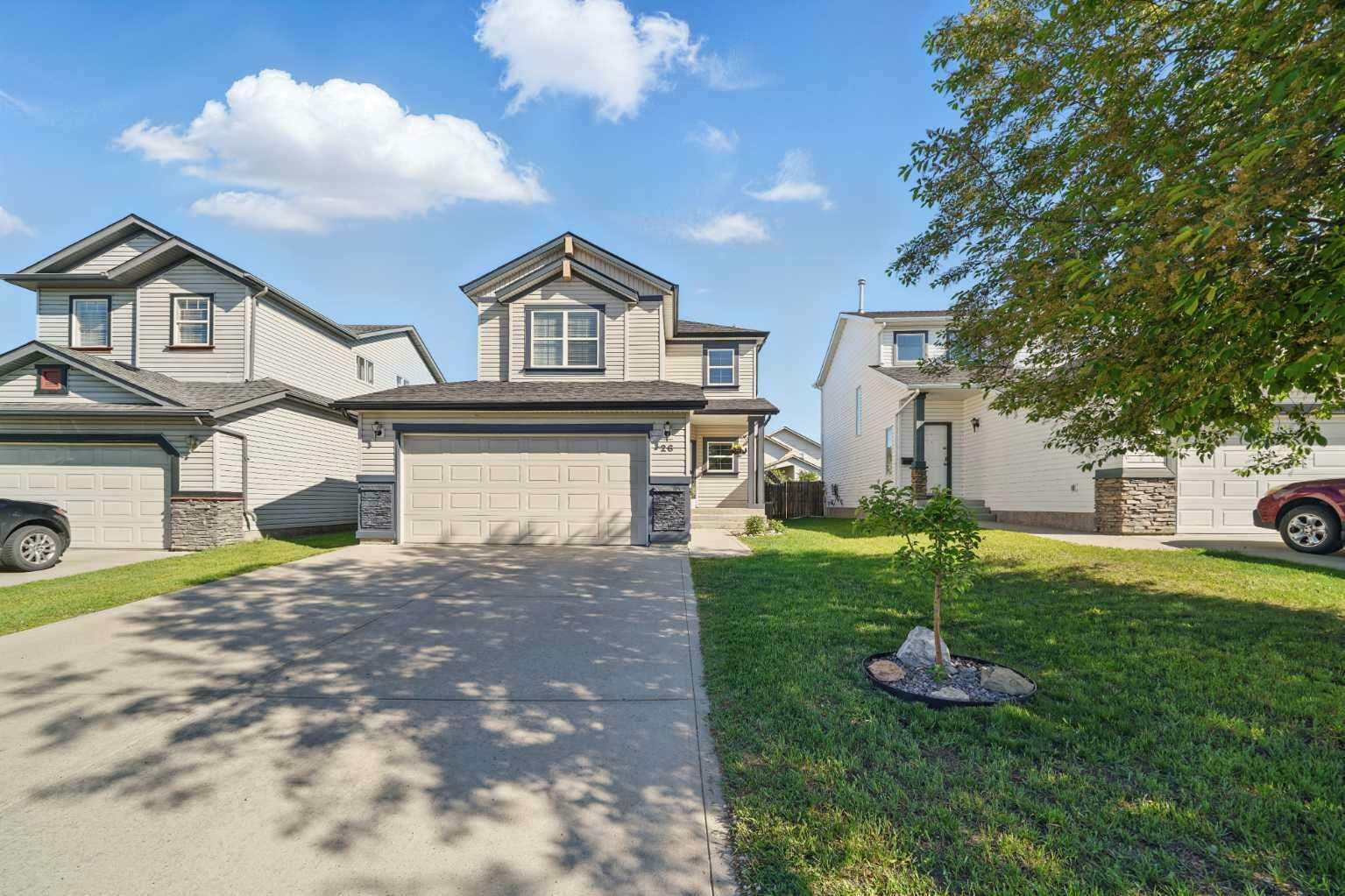 26 Jewell Street  Red Deer AB T4P 3W6 photo