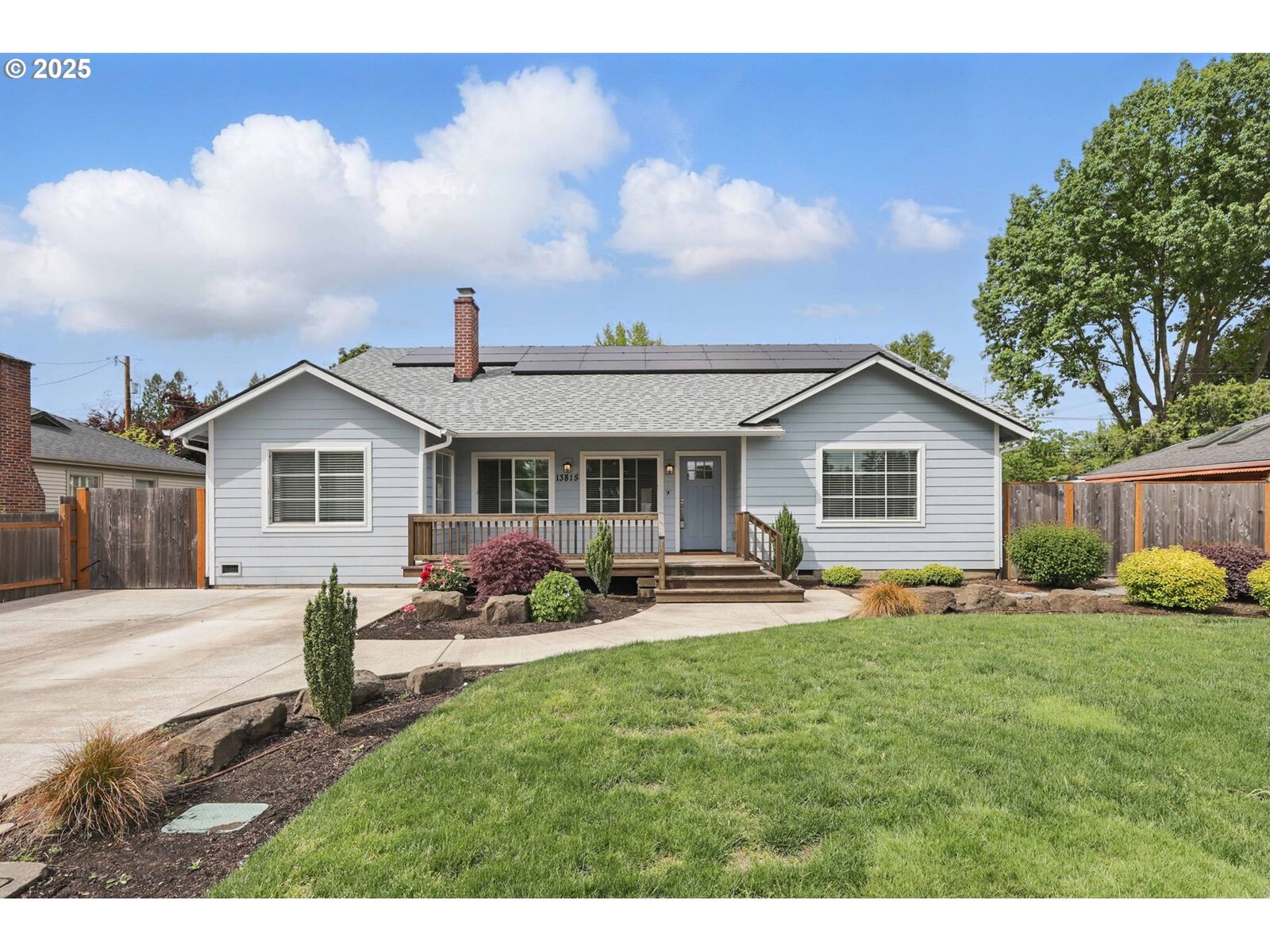 Property Photo:  13815 NW Milburn St  OR 97229 