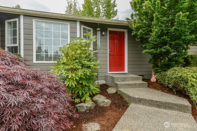 Property Photo:  5603  73rd Drive NE  WA 98270 