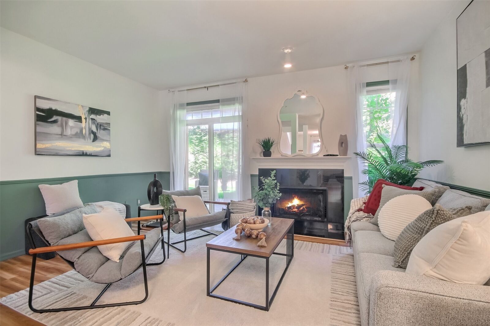 Property Photo:  14816  29th Avenue W B102  WA 98087 