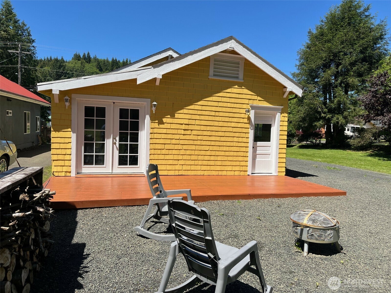 Property Photo: 330 Endresen Road WA 98550