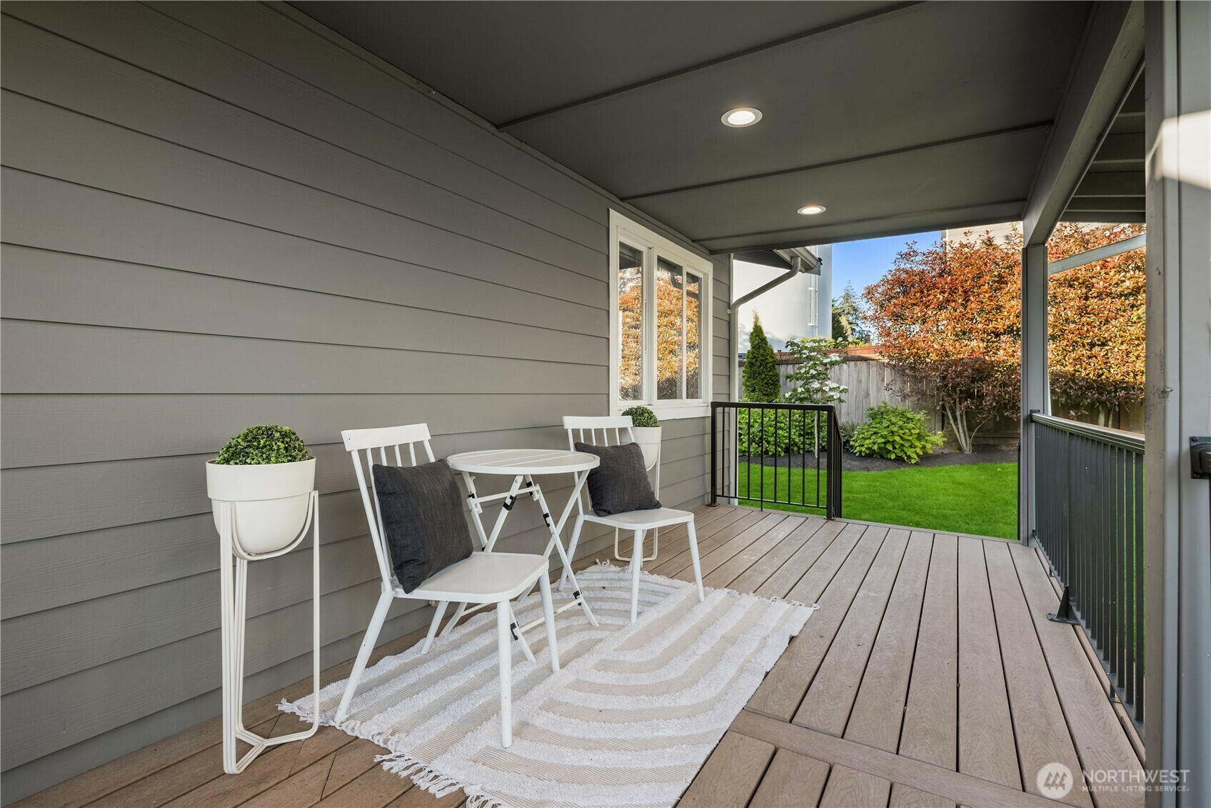 Property Photo:  22723  84th Avenue W  WA 98026 