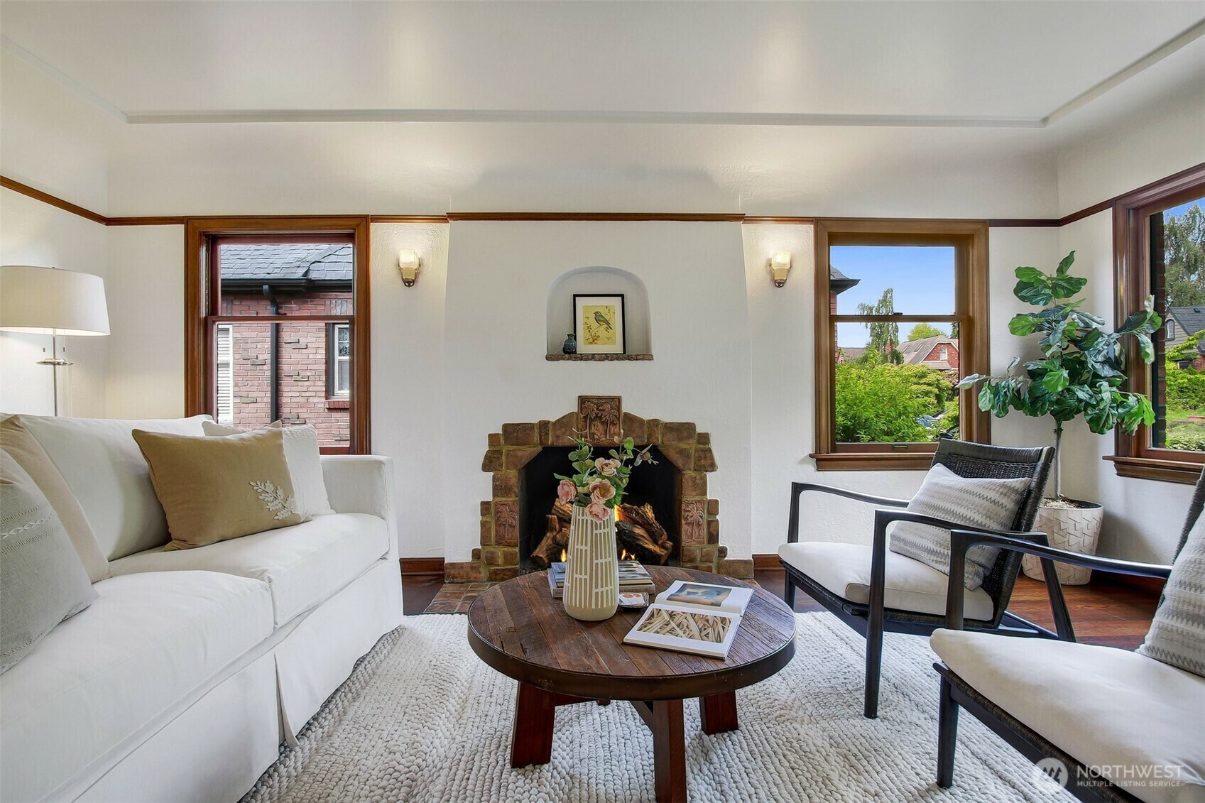 Property Photo: 8015 Jones Avenue NW WA 98117