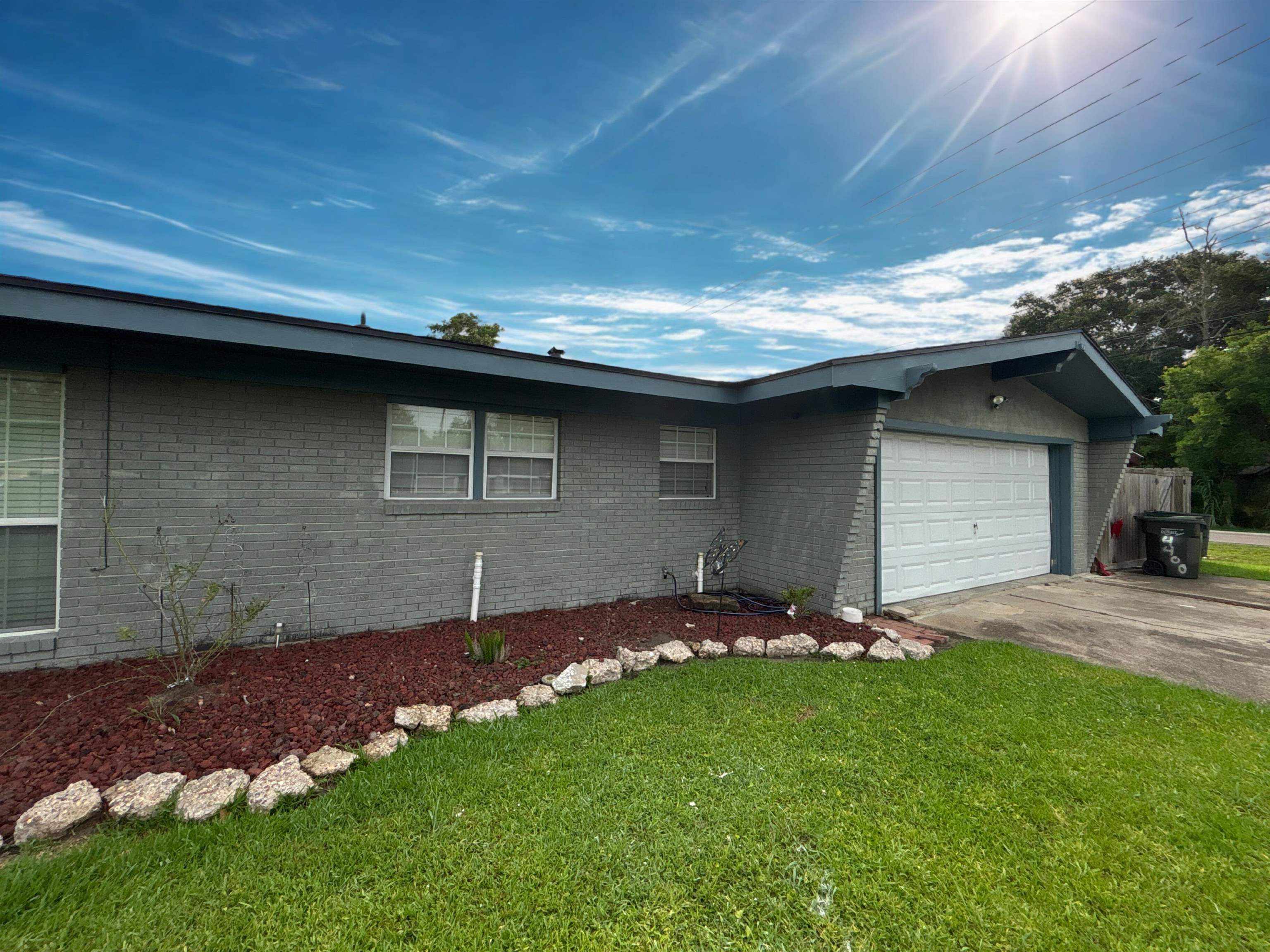 Property Photo: 4400 Bethany St. TX 77642