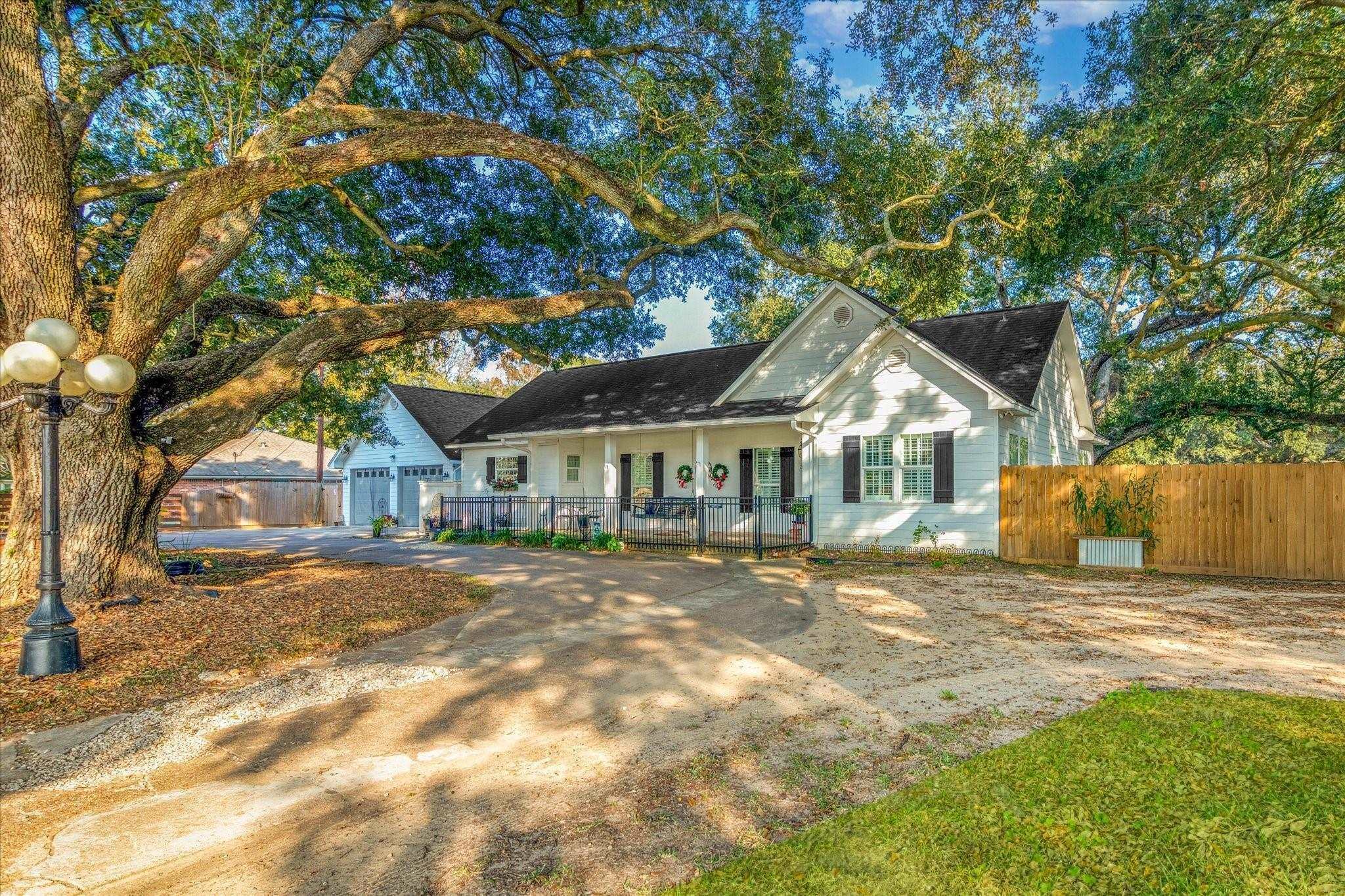 Property Photo: 390 N Major Drive TX 77706-5611