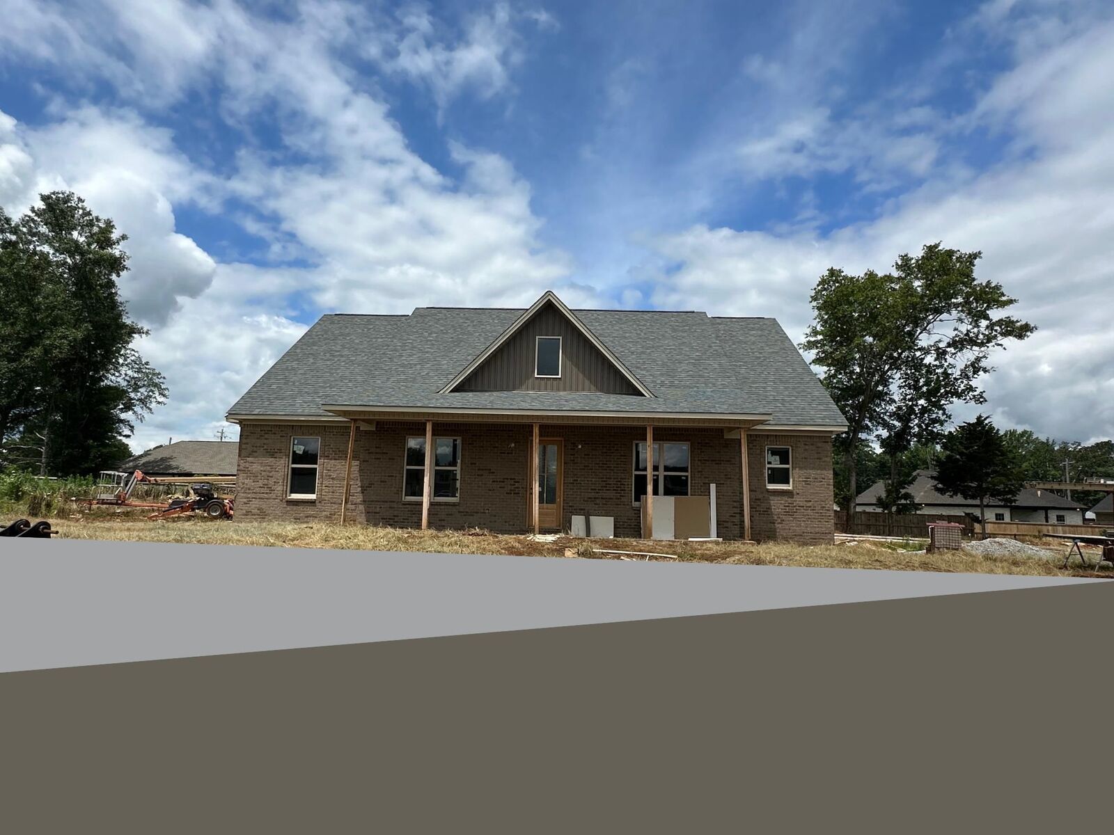 Property Photo:  1319 Lake Spencer Dr  AL 35674 - TUSCUMBI 