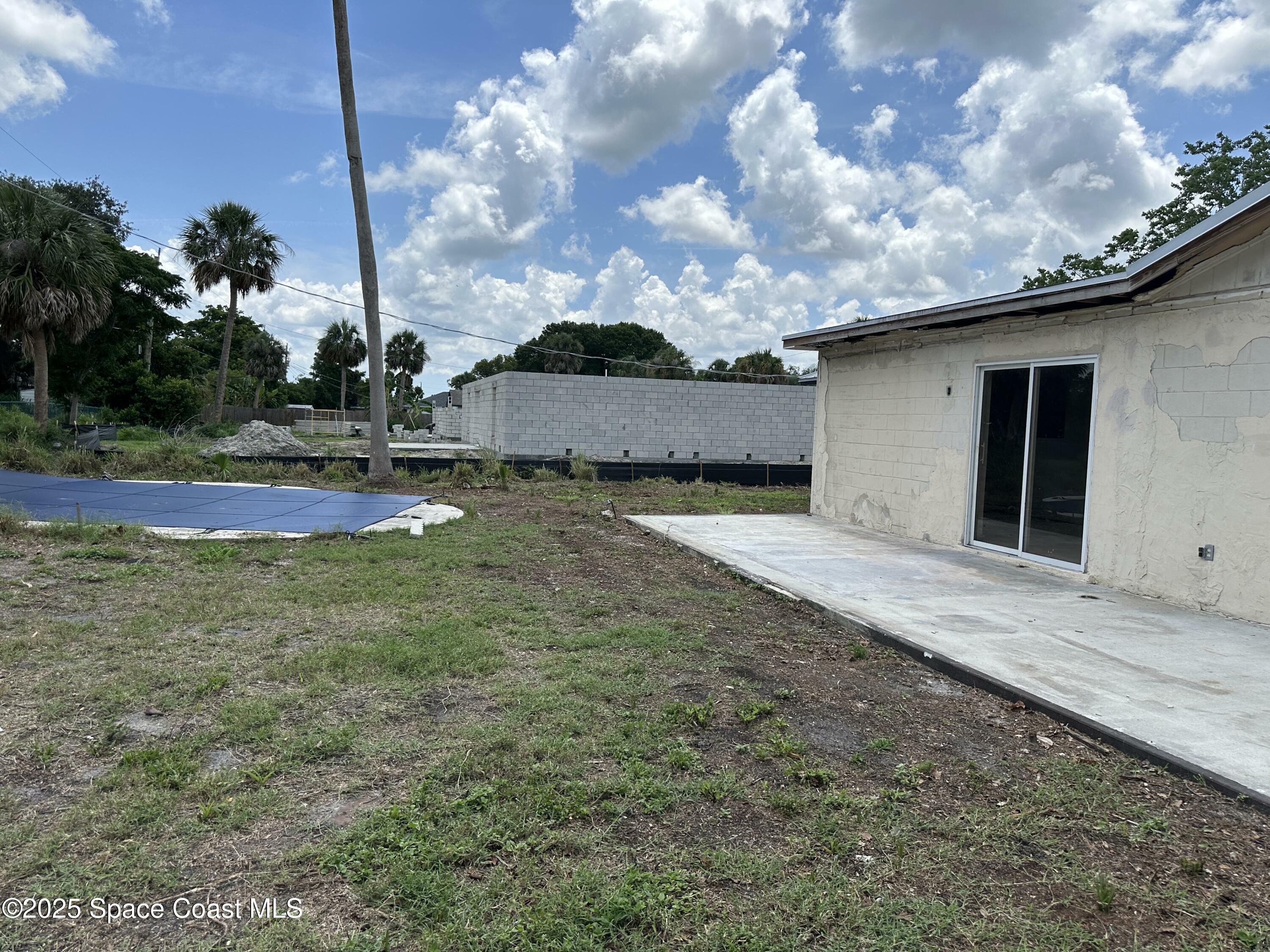 Property Photo: 1018 Albin Street FL 32927