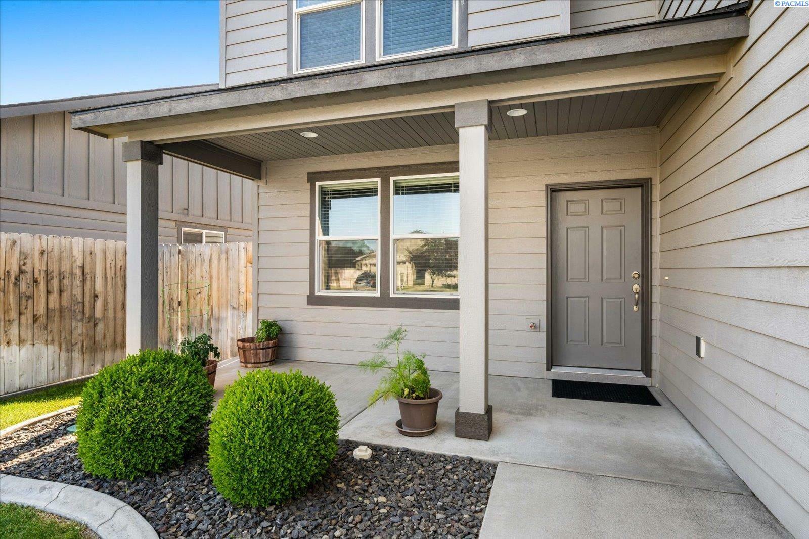 Property Photo: 5804 Middle Fork WA 99301