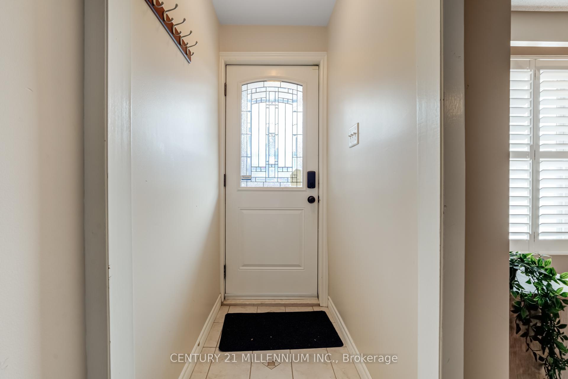 Property Photo: 568 Dufferin Street ON M6K 2A9
