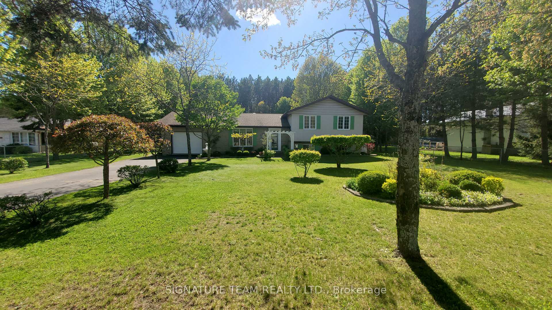 Property Photo:  2375 Simpson Pit Road  ON K0J 2J0 