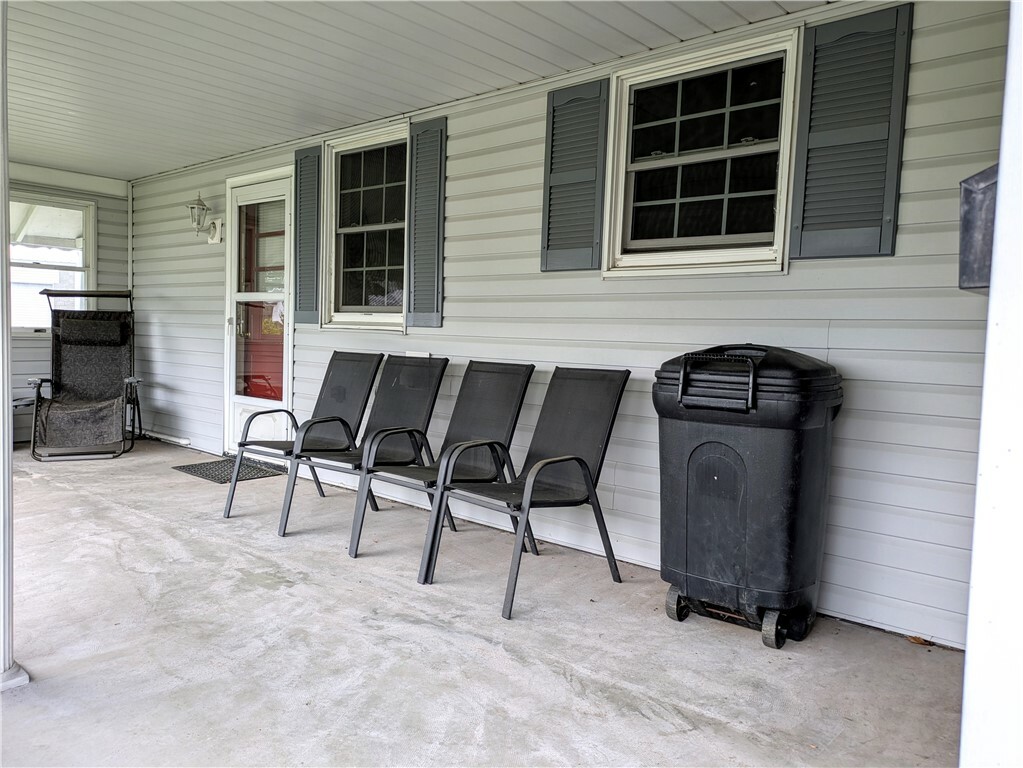Property Photo: 34 Homestead Ave PA 15683