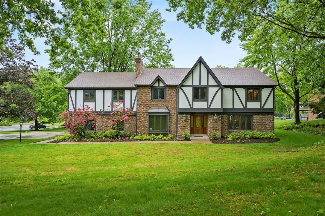 Property Photo: 2465 Citation Ct PA 15090