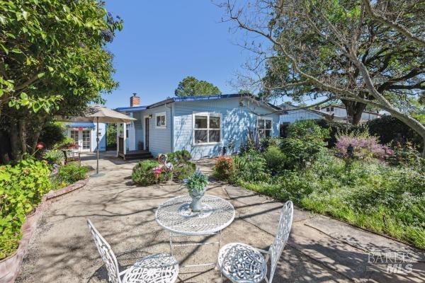 Property Photo: 17621 Sunset Way CA 95476