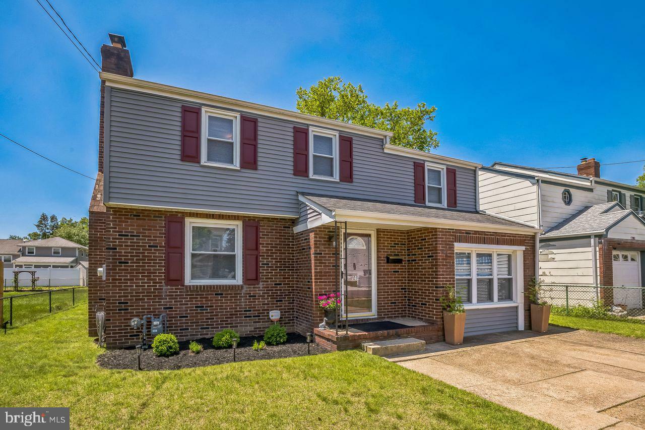 Property Photo: 742 Arndt Avenue NJ 08075