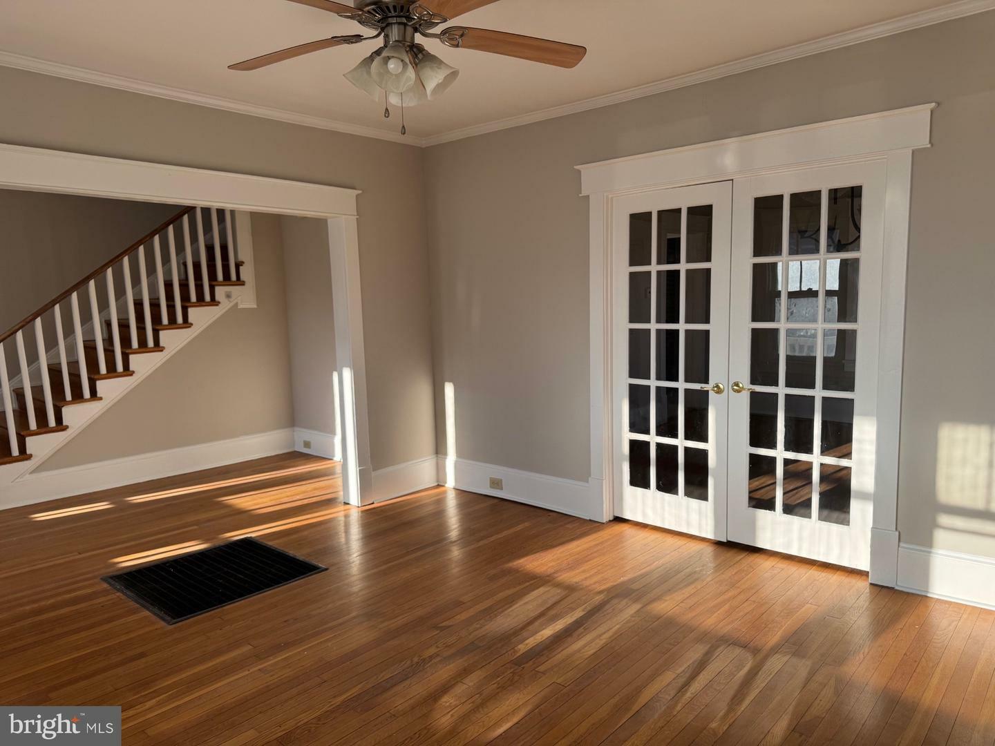 Property Photo: 10 Richards Avenue VA 22601