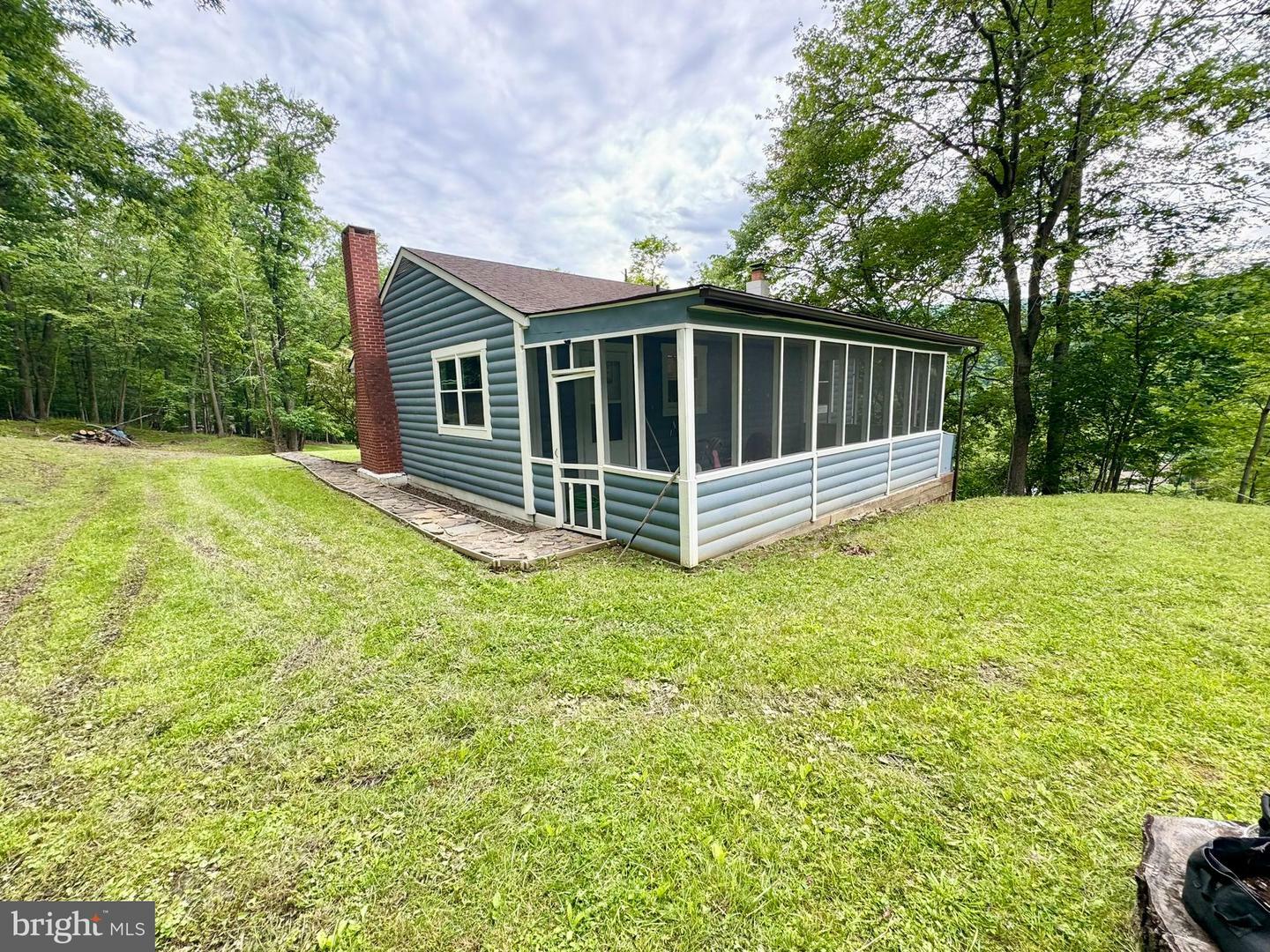 Property Photo: 107 Woolworth Avenue MD 21502