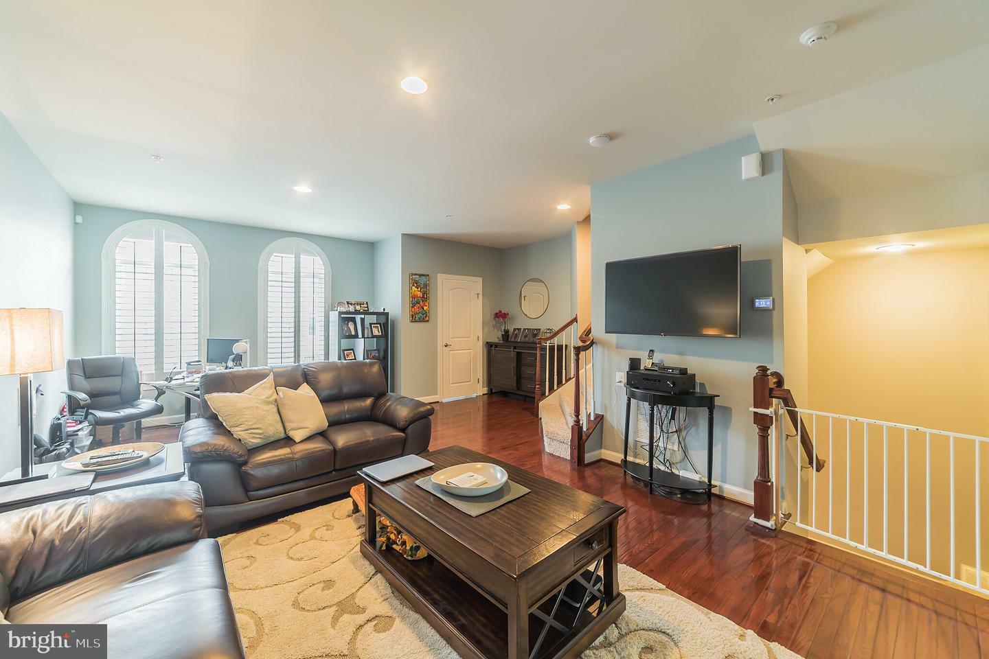 Property Photo:  521 Deep Creek View  MD 21409 