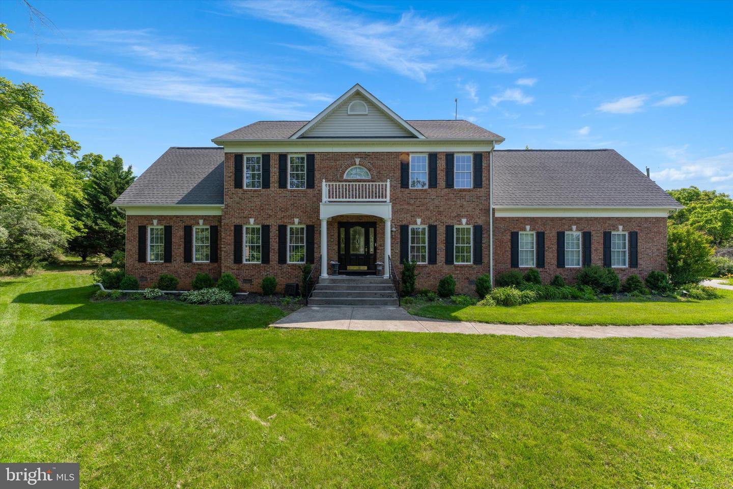 Property Photo: 960 Laurel Grove Road VA 22602