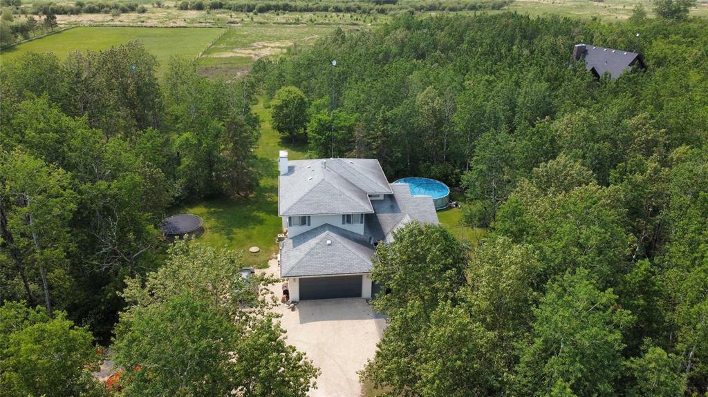 Property Photo:  80 Cottonwood Drive  MB R0A 0W0 