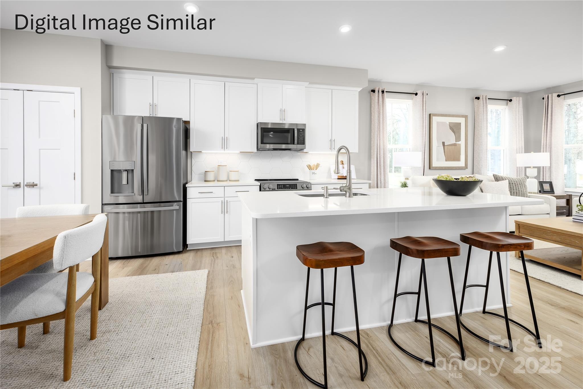 Property Photo:  2540 Ellen Avenue 1002B  NC 28208 