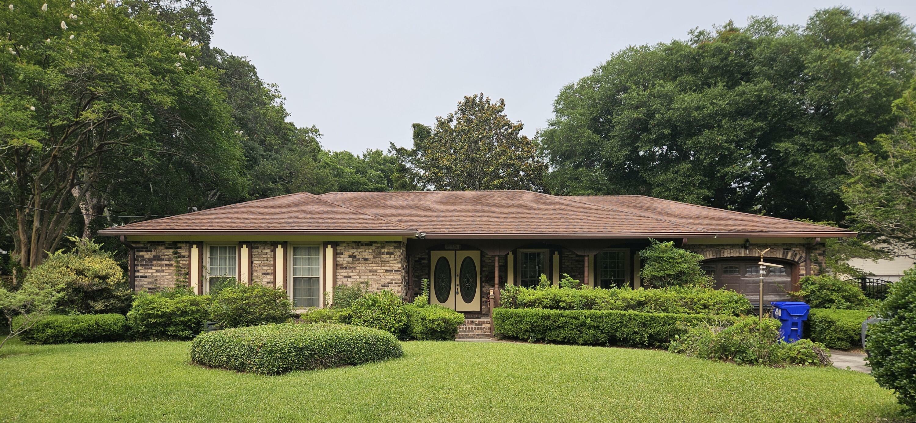 Property Photo: 1350 Winifred Street SC 29464
