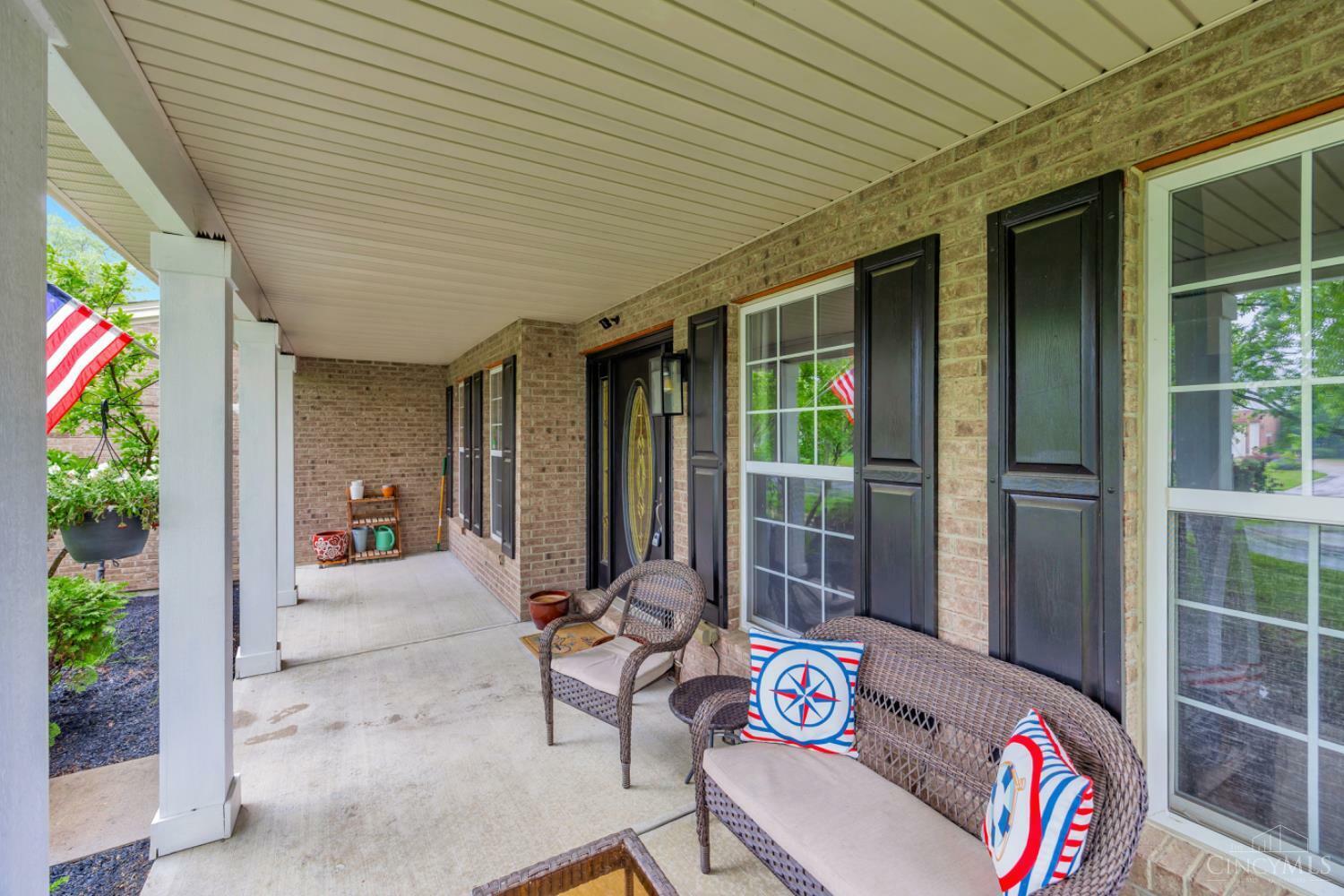 Property Photo: 5464 Whispering Springs Road OH 45040