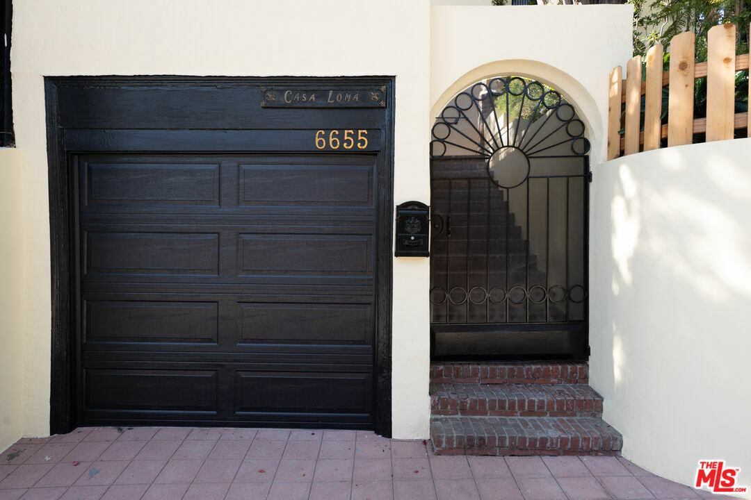 Property Photo: 6655 Emmet Ter CA 90068