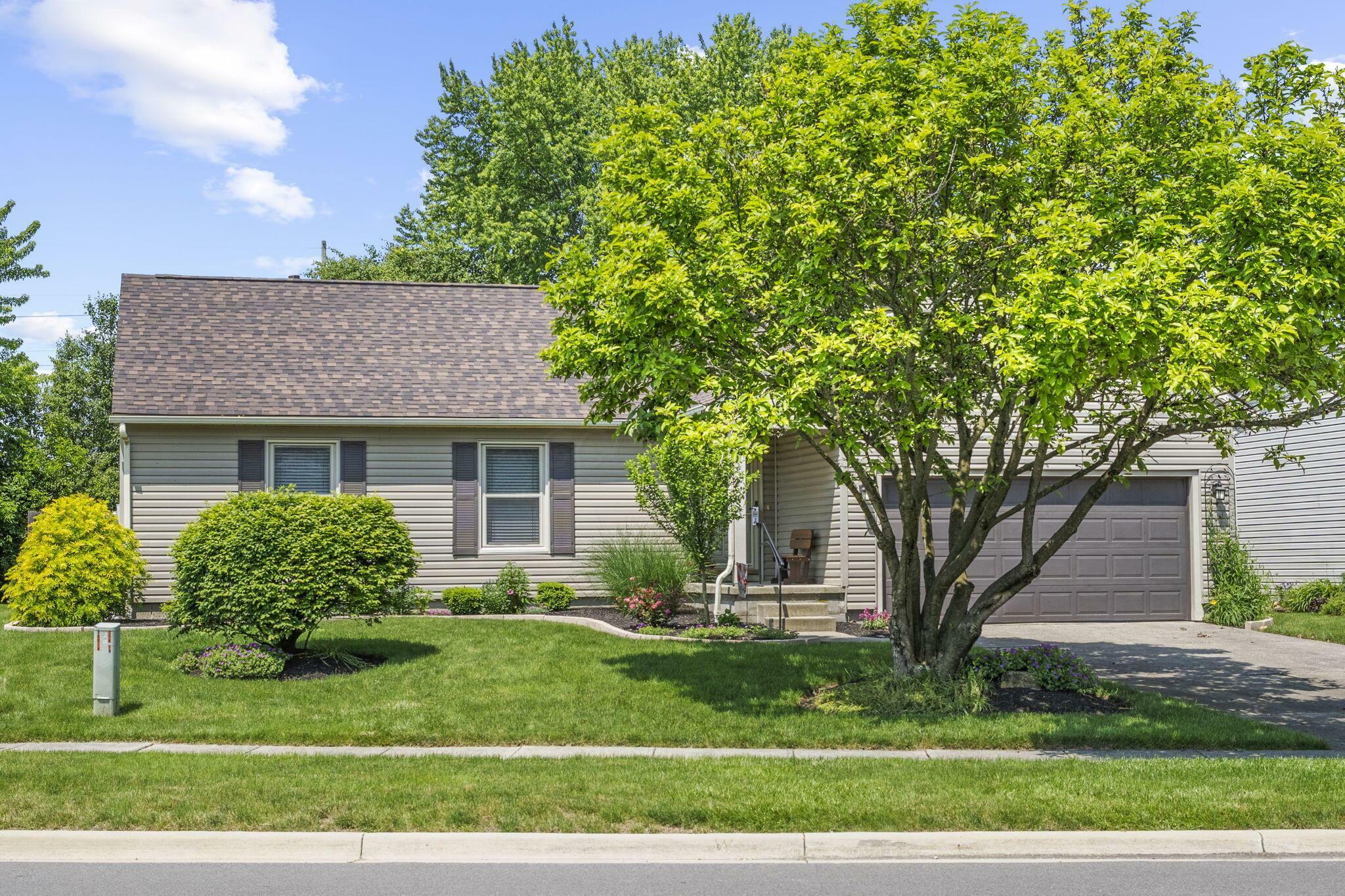 Property Photo: 460 Carriage Drive OH 43064