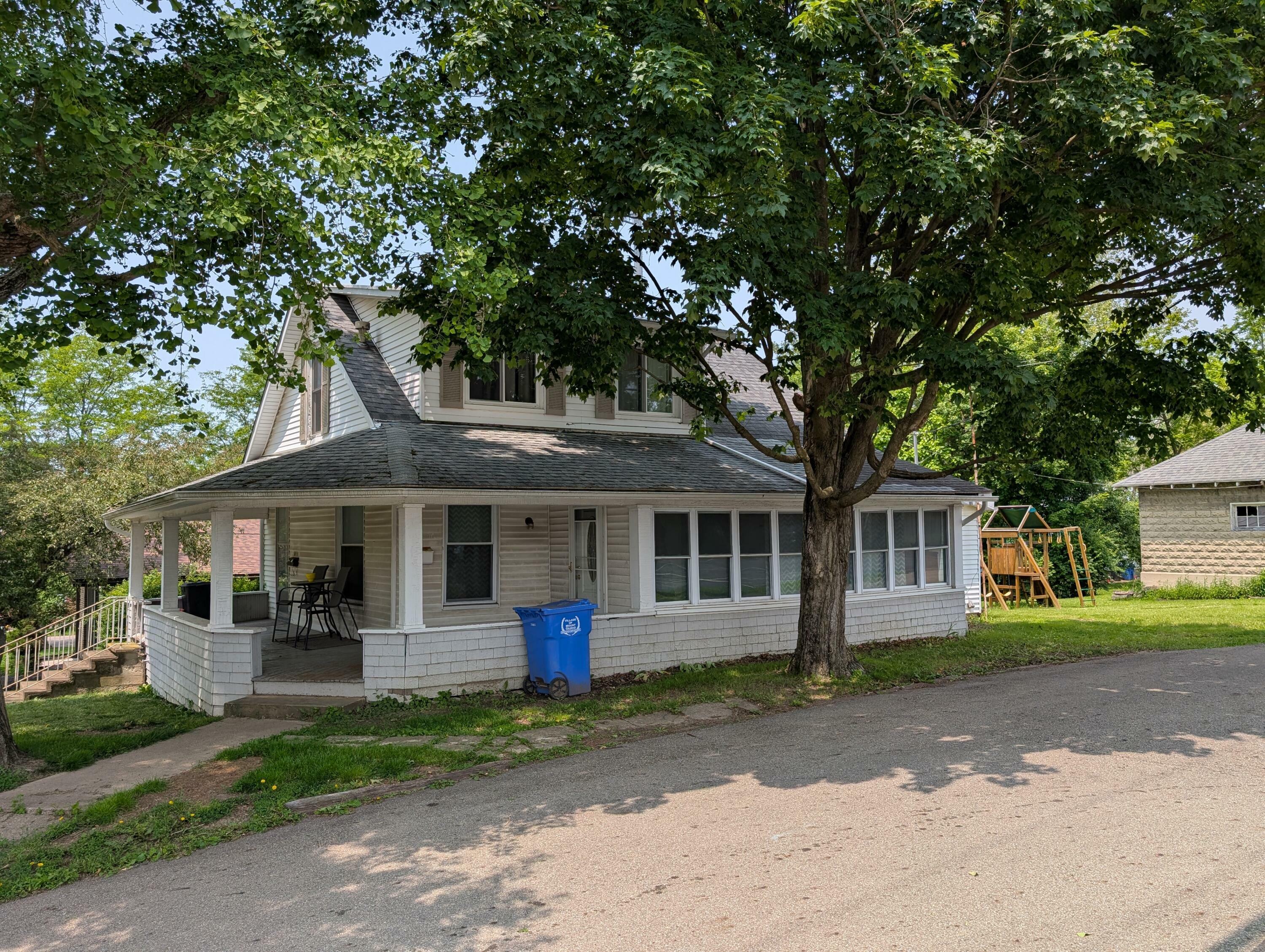 Property Photo: 54 W High Street OH 43338