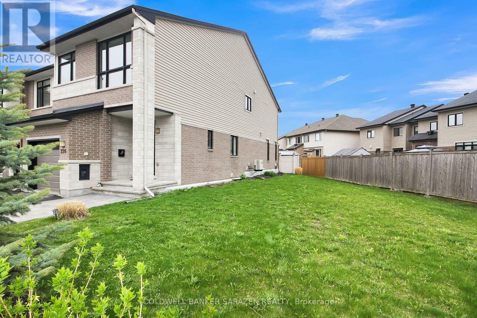 Property Photo: 226 Southbridge Street ON K4M 0C5