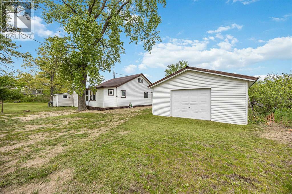 Property Photo: 18W Stag Island ON N0N 1G0