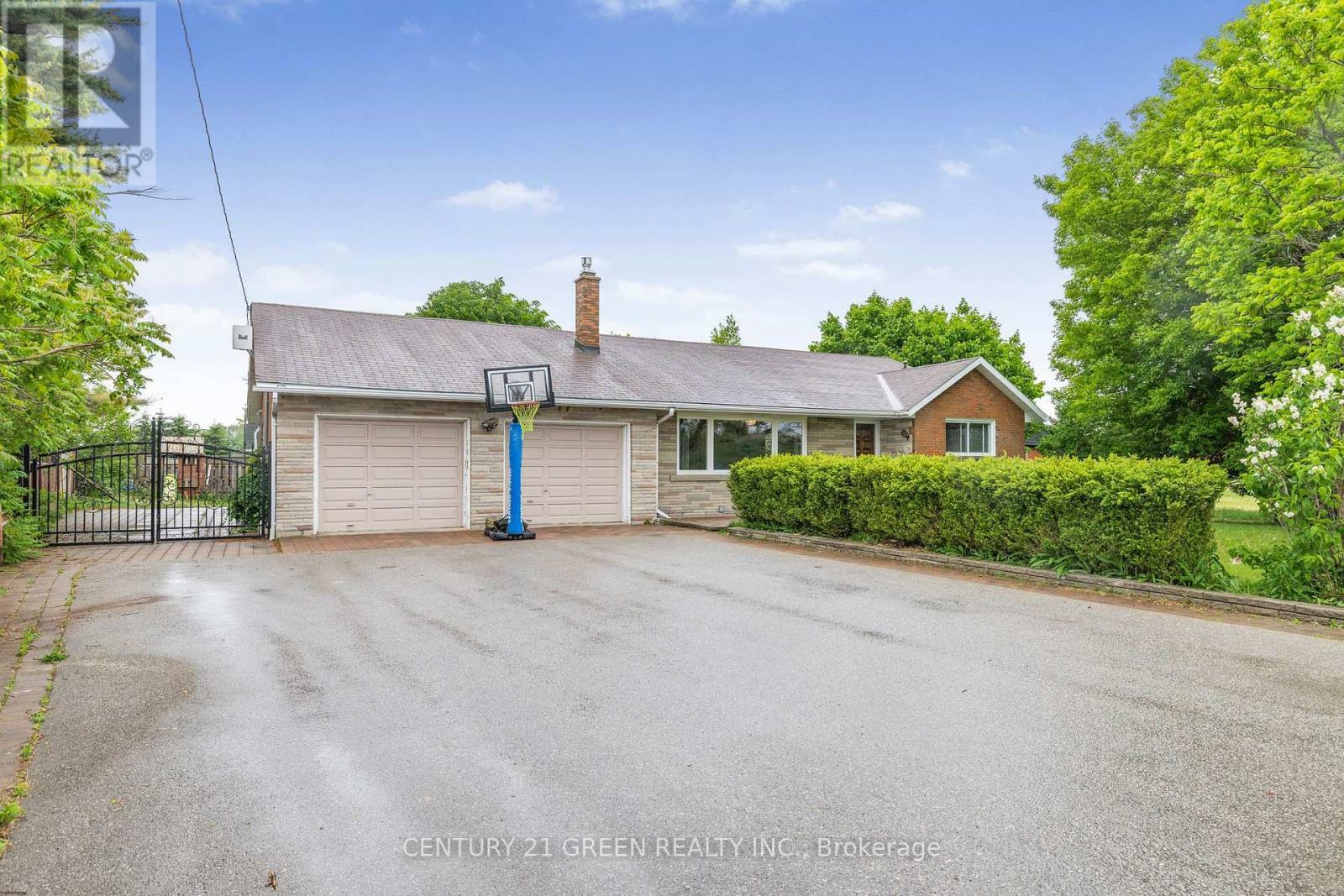 Property Photo: 5438 Trafalgar Road ON L9E 0Y8