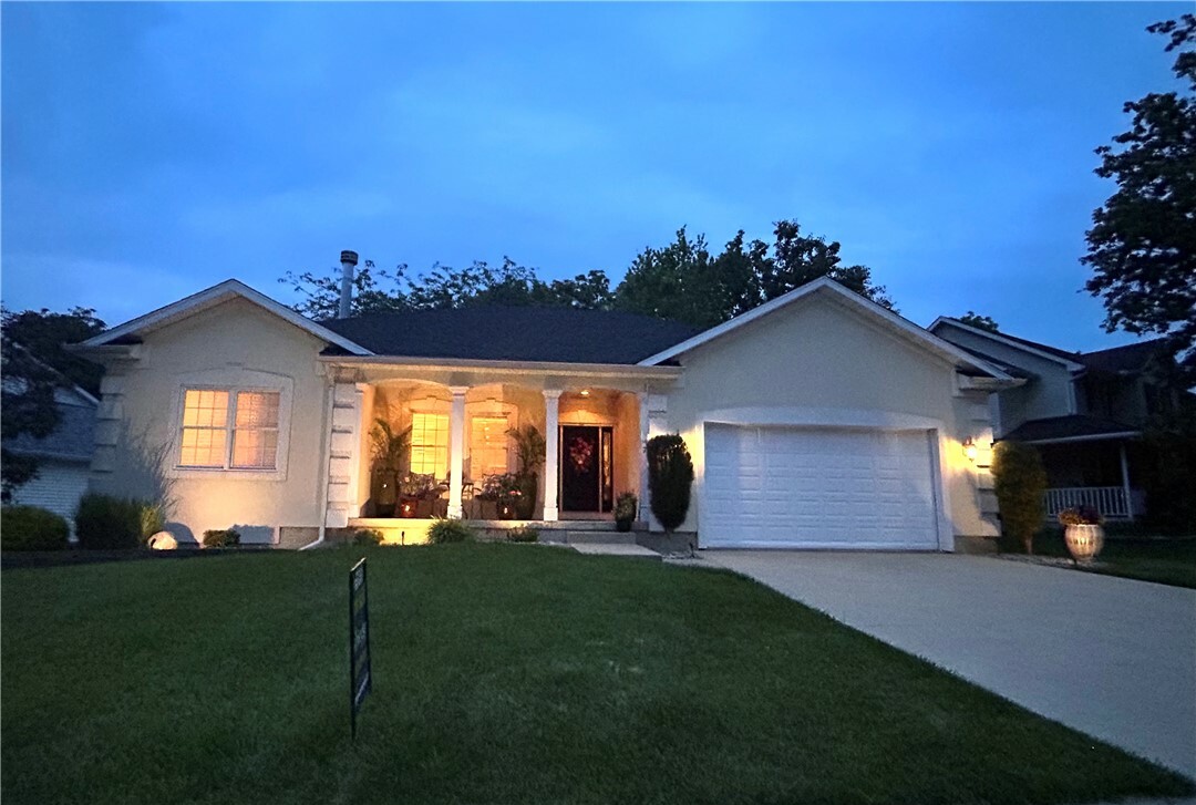 Property Photo: 7 Buttonridge Place IL 62549