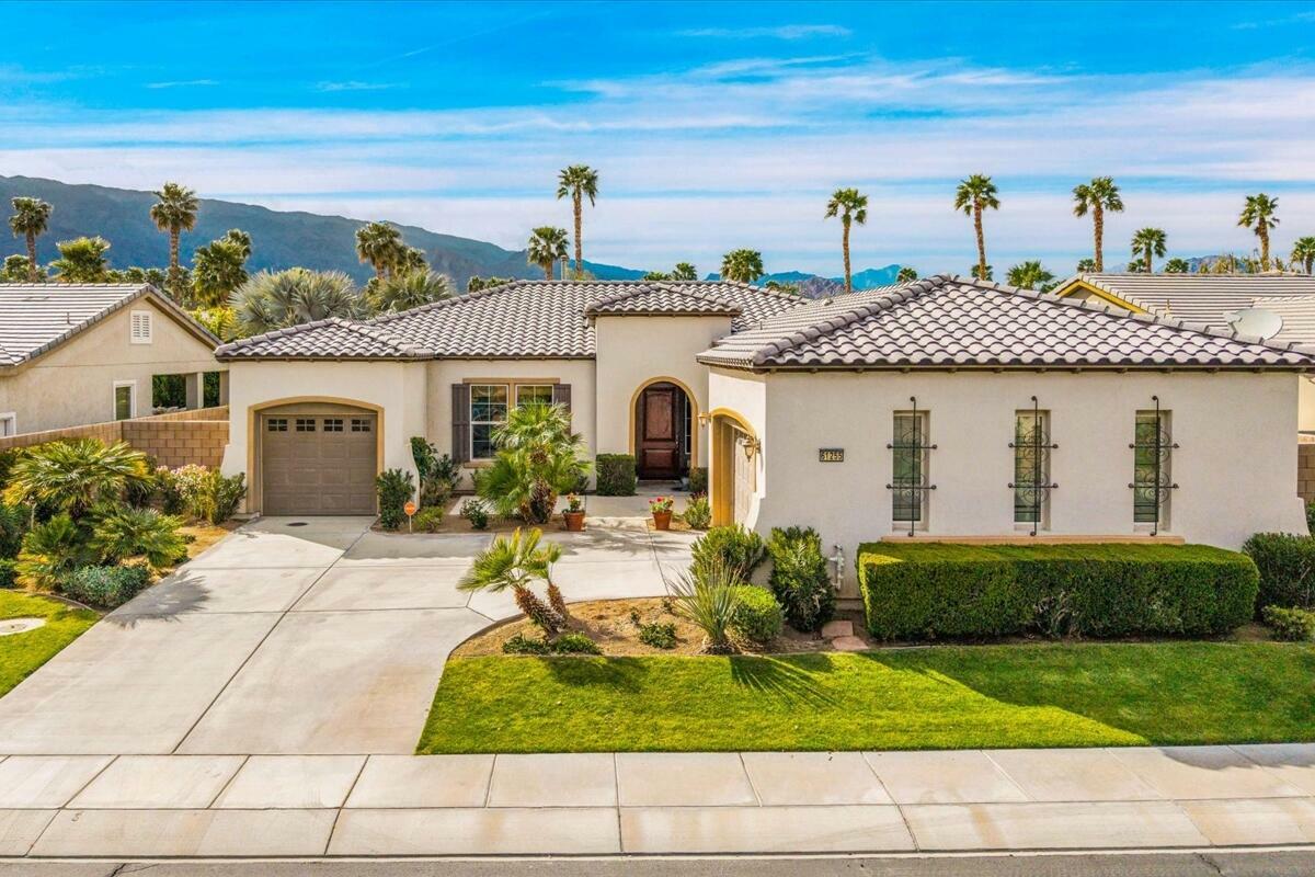 Property Photo: 61255 Portulaca Drive CA 92253