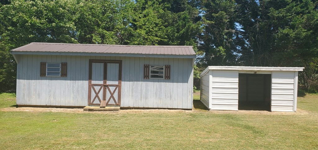 Property Photo: 21061 Cardinal Acres Dr VA 23421