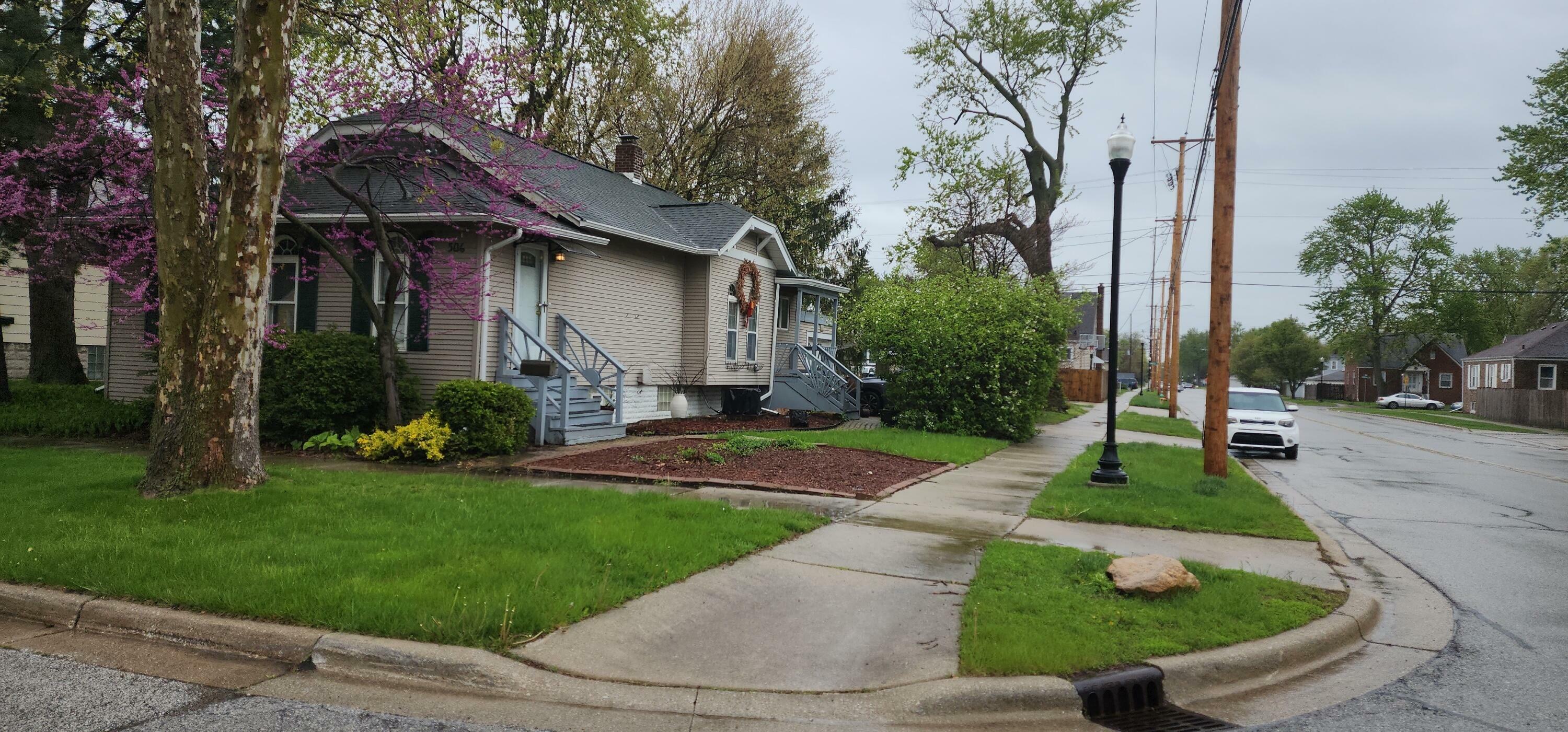Property Photo: 506 Mulberry Street IN 46324