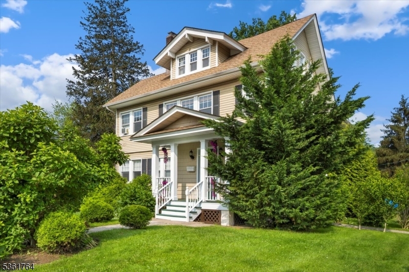 Property Photo: 422 Valley Rd NJ 07043