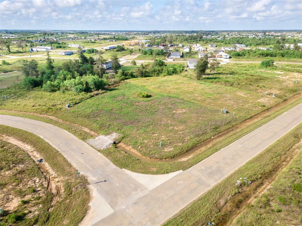 Property Photo: 505 Road 5739 TX 77327