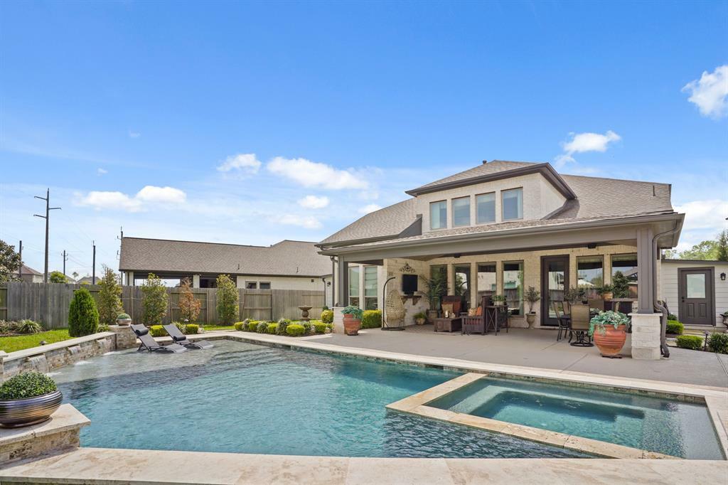Property Photo:  2038 Green Haven Court  TX 77459 