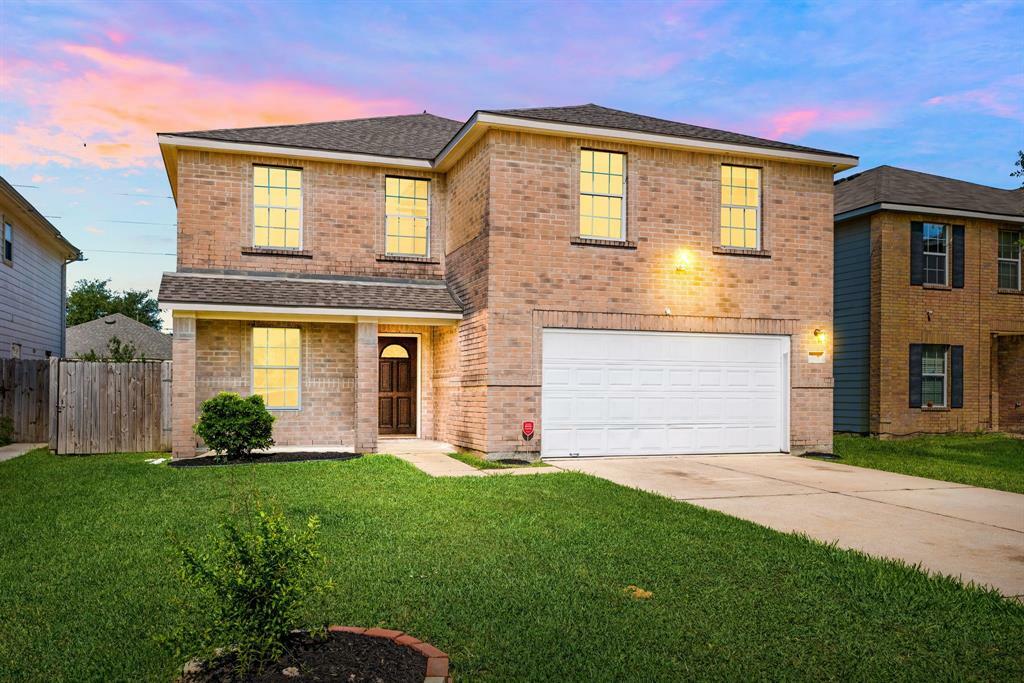 Property Photo: 7903 Raven Creek Lane TX 77433