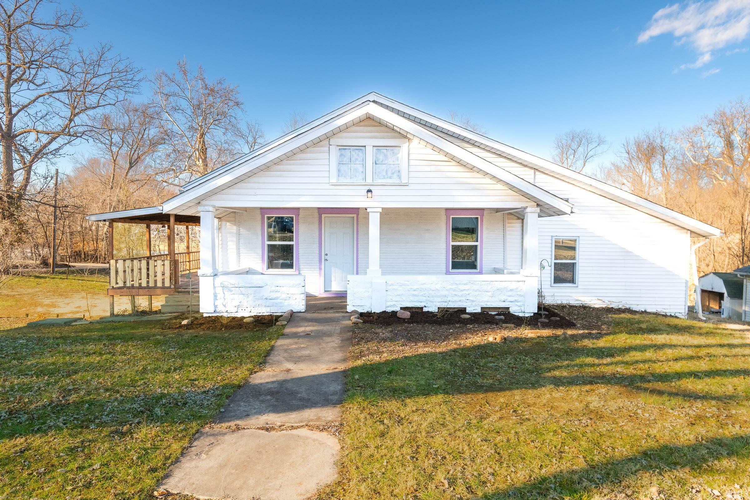 Property Photo: 715 25th Street IN 47421