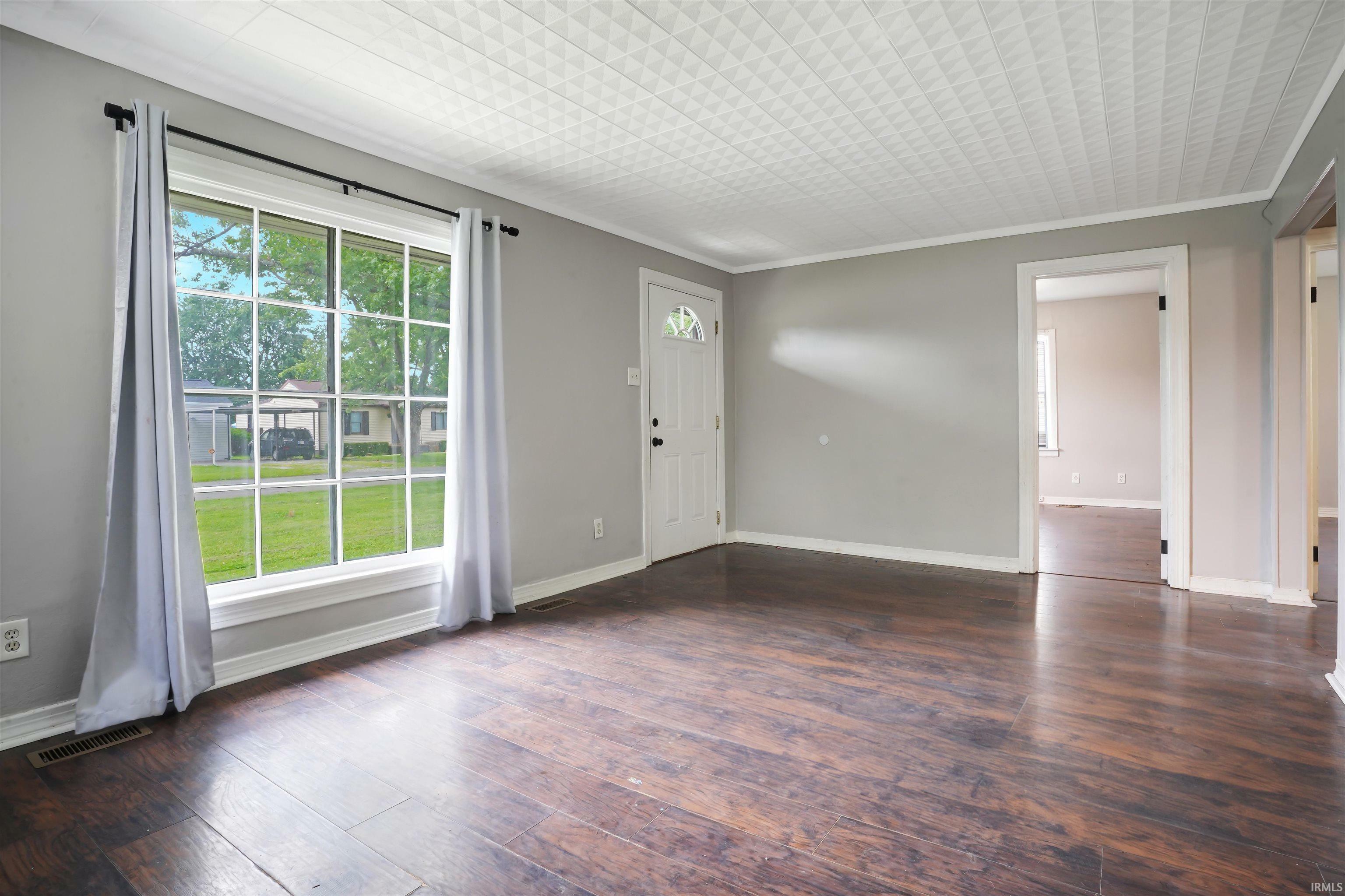 Property Photo: 3618 Waggoner Avenue IN 47714