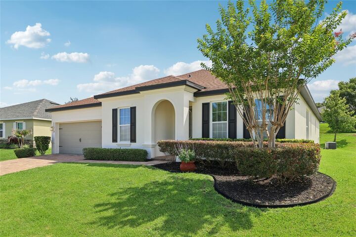 Property Photo:  11313 Little Nellie Drive  FL 34711