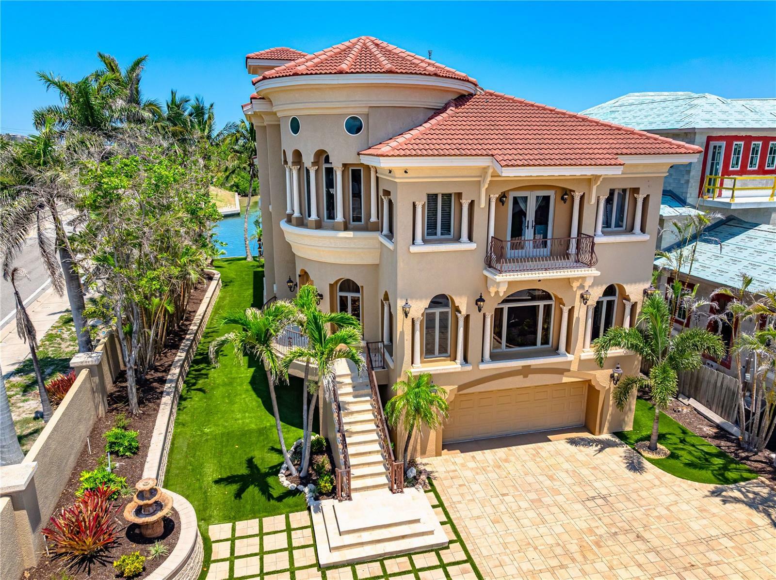 Property Photo: 290 N Washington Drive FL 34236