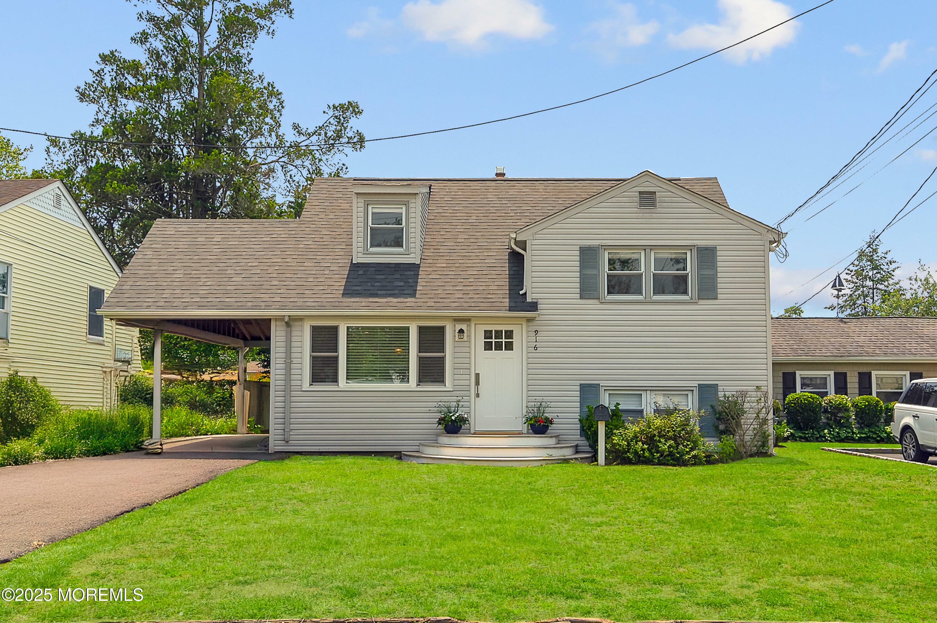 Property Photo: 916 Ellison Avenue NJ 08742